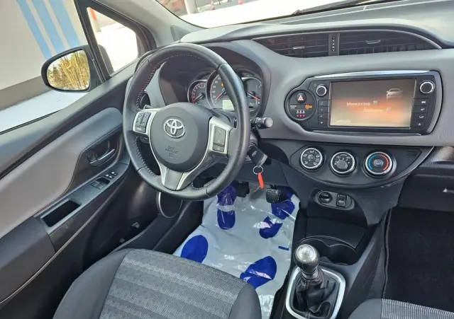 TOYOTA Yaris 1.33 VVT-i Edition