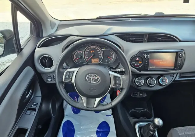 TOYOTA Yaris 1.33 VVT-i Edition