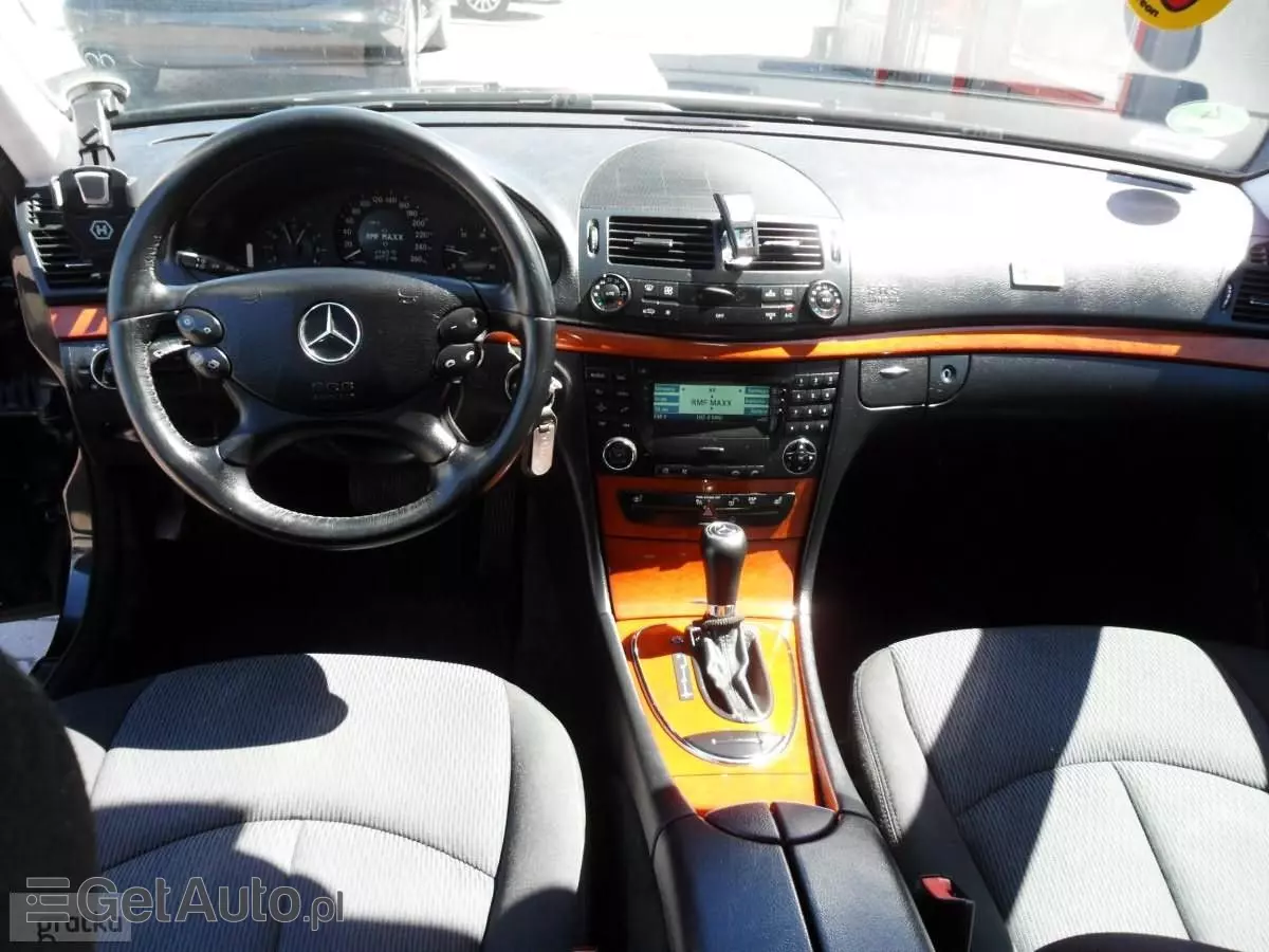 MERCEDES-BENZ Klasa E 