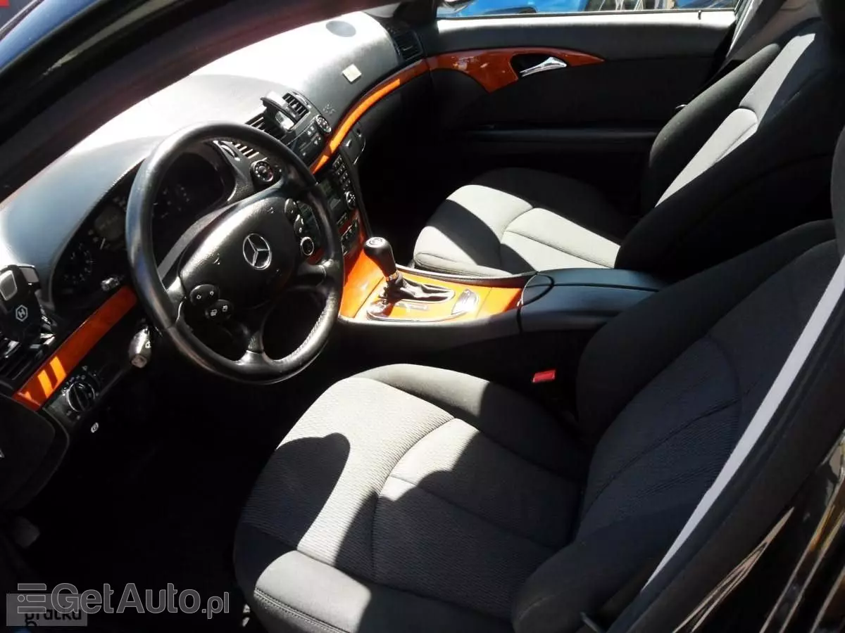 MERCEDES-BENZ Klasa E 