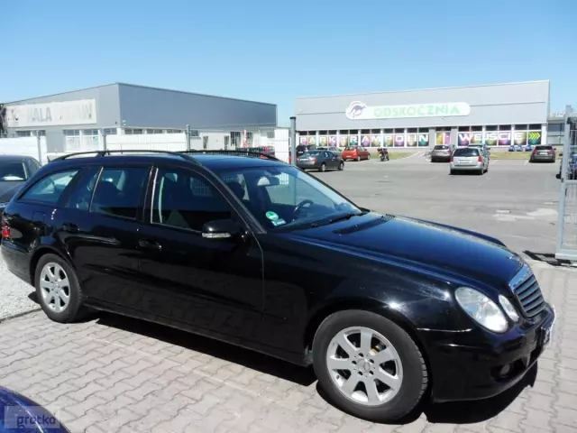 MERCEDES-BENZ Klasa E 