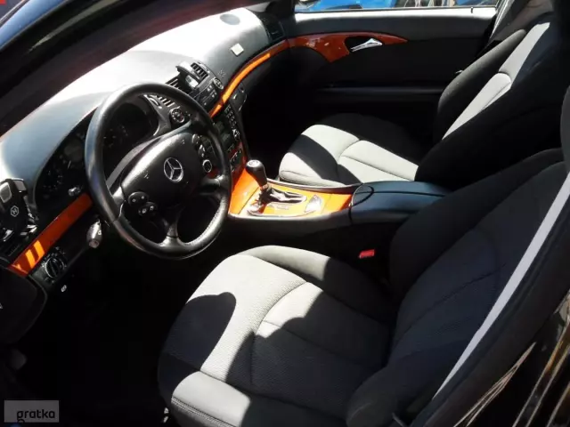 MERCEDES-BENZ Klasa E 