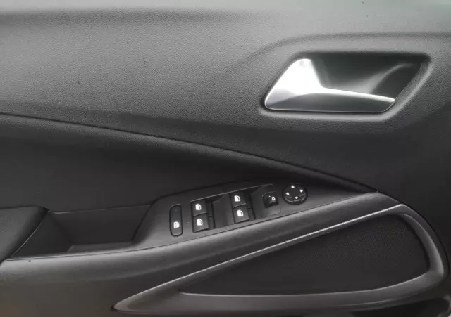 OPEL Crossland X 1.2 T Edition S&S