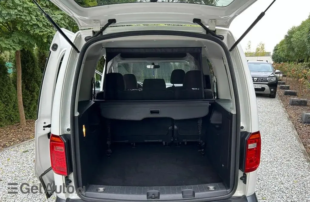 VOLKSWAGEN Caddy California 