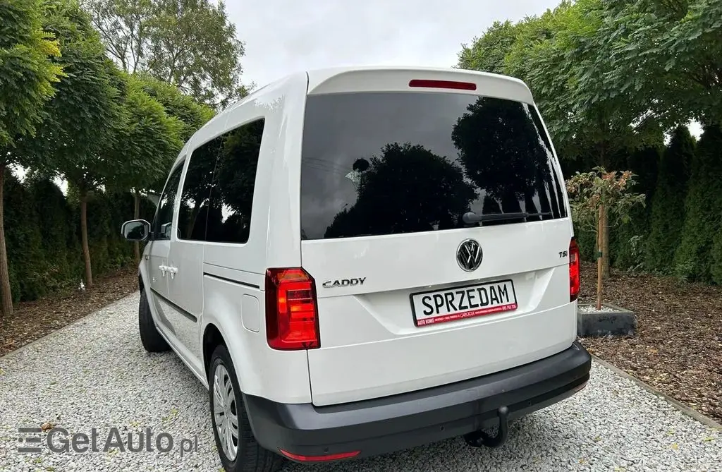 VOLKSWAGEN Caddy California 