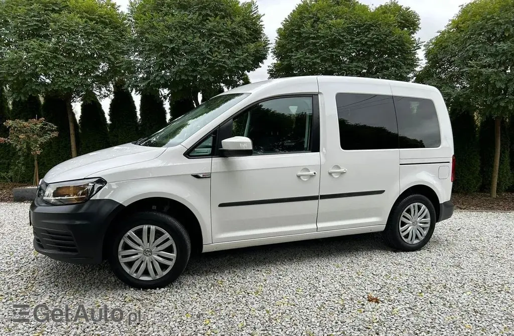 VOLKSWAGEN Caddy California 