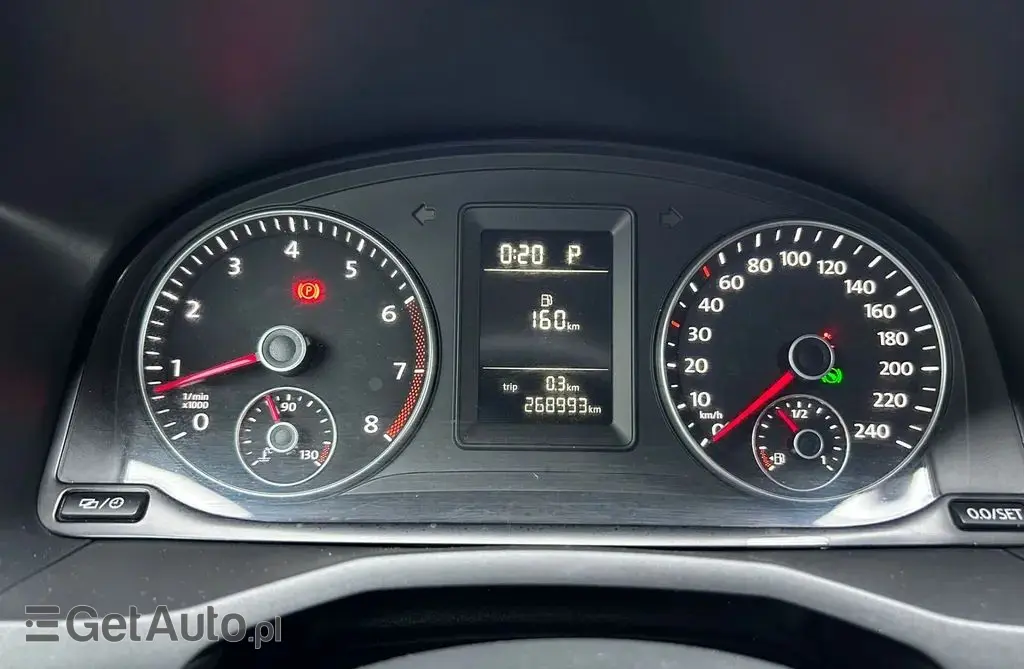 VOLKSWAGEN Caddy California 