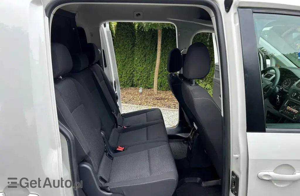 VOLKSWAGEN Caddy California 