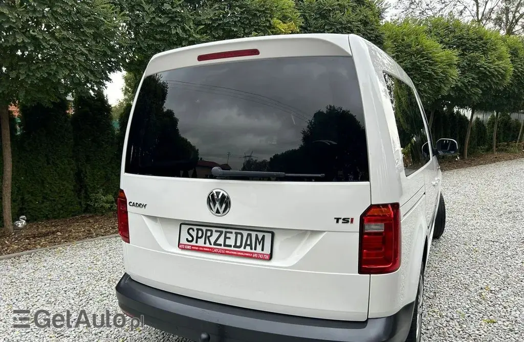VOLKSWAGEN Caddy California 