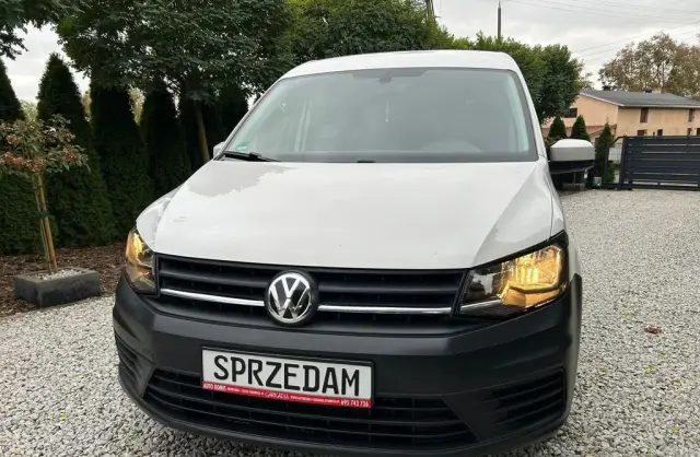 VOLKSWAGEN Caddy California 