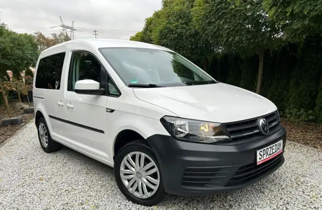 VOLKSWAGEN Caddy California 
