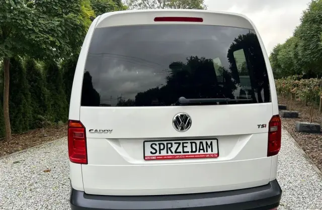 VOLKSWAGEN Caddy California 