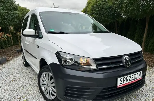 VOLKSWAGEN Caddy California 
