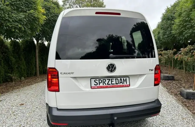 VOLKSWAGEN Caddy California 