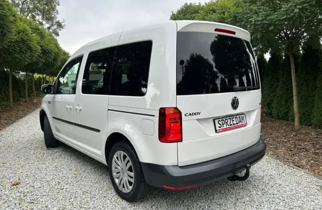 VOLKSWAGEN Caddy California 