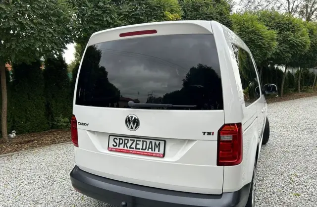 VOLKSWAGEN Caddy California 