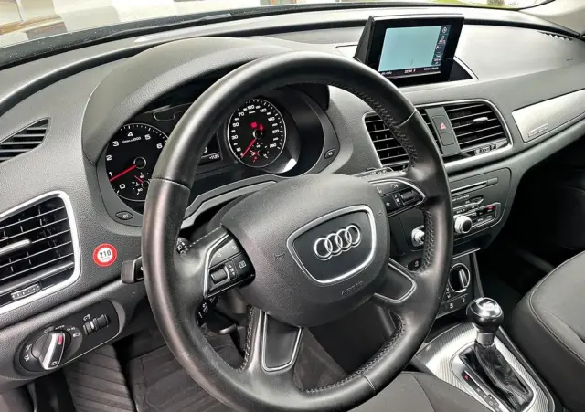 AUDI Q3 2.0 TFSI Quattro Design S tronic
