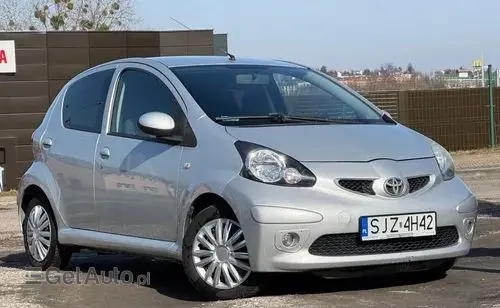 TOYOTA Aygo 