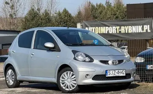 TOYOTA Aygo 