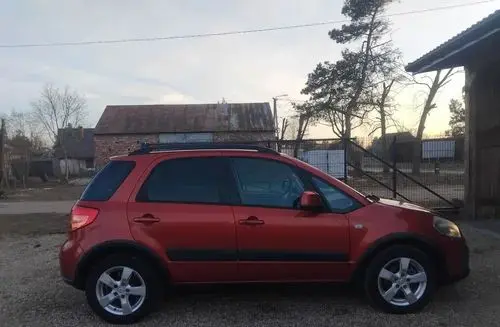 SUZUKI SX4 