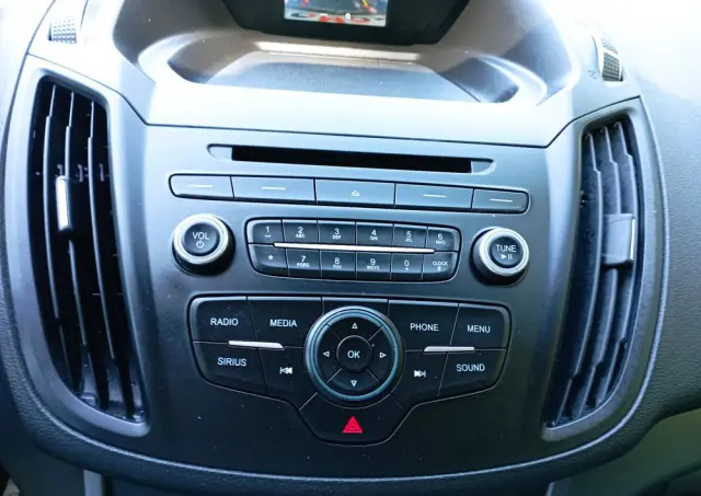 FORD Escape 