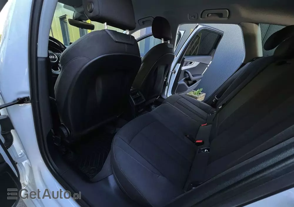 AUDI A4 2.0 TDI S tronic