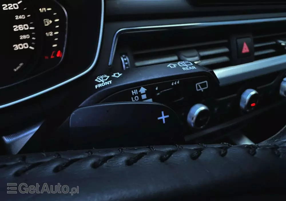 AUDI A4 2.0 TDI S tronic