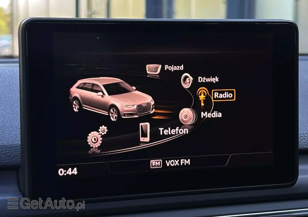 AUDI A4 2.0 TDI S tronic