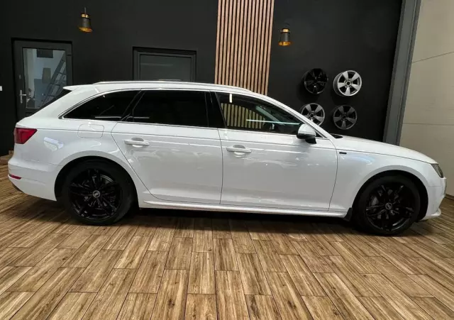 AUDI A4 2.0 TDI S tronic