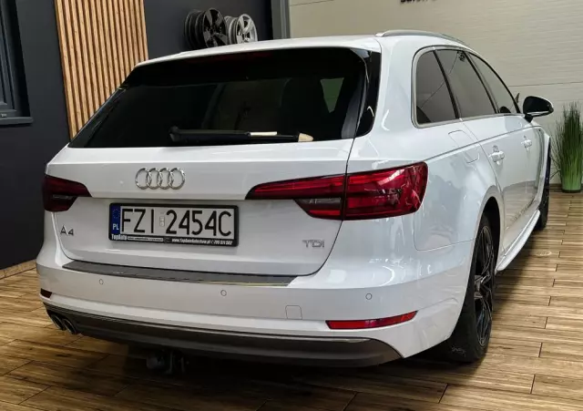 AUDI A4 2.0 TDI S tronic