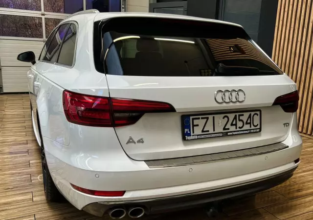 AUDI A4 2.0 TDI S tronic