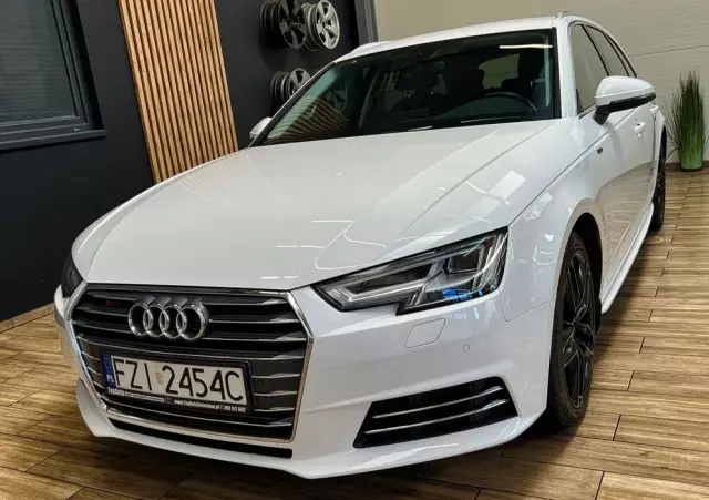 AUDI A4 2.0 TDI S tronic