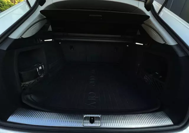 AUDI A4 2.0 TDI S tronic