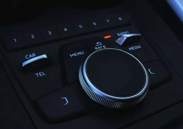 AUDI A4 2.0 TDI S tronic