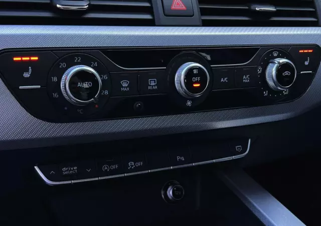 AUDI A4 2.0 TDI S tronic