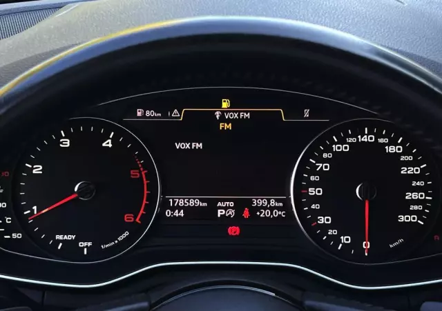 AUDI A4 2.0 TDI S tronic