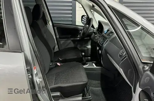 SUZUKI SX4 