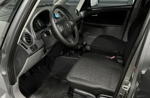 SUZUKI SX4 