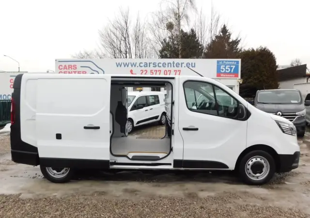 RENAULT Trafic 