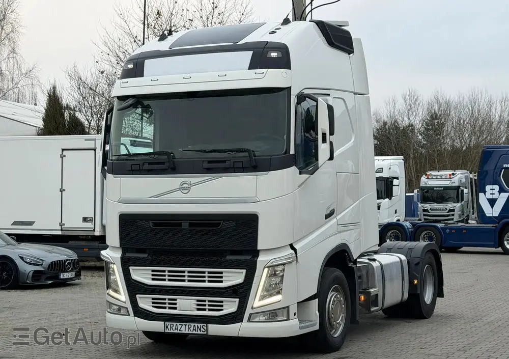 VOLVO FH460 z Austrii kabina XL nowa hydraulika 600Tkm oryginalnego przebiegu 