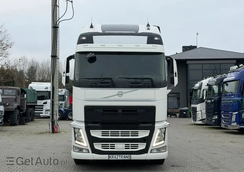 VOLVO FH460 z Austrii kabina XL nowa hydraulika 600Tkm oryginalnego przebiegu 
