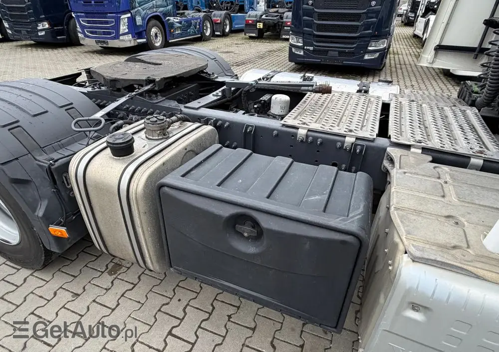 VOLVO FH460 z Austrii kabina XL nowa hydraulika 600Tkm oryginalnego przebiegu 
