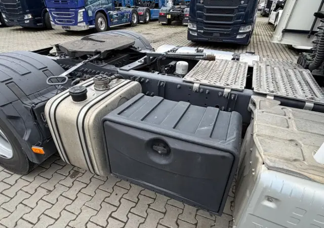 VOLVO FH460 z Austrii kabina XL nowa hydraulika 600Tkm oryginalnego przebiegu 