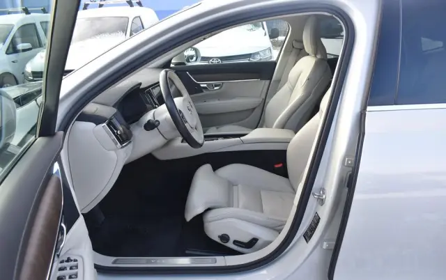 VOLVO S90 D5 AWD Inscription