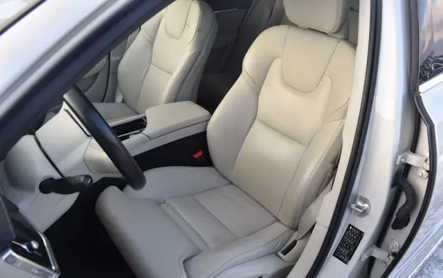 VOLVO S90 D5 AWD Inscription