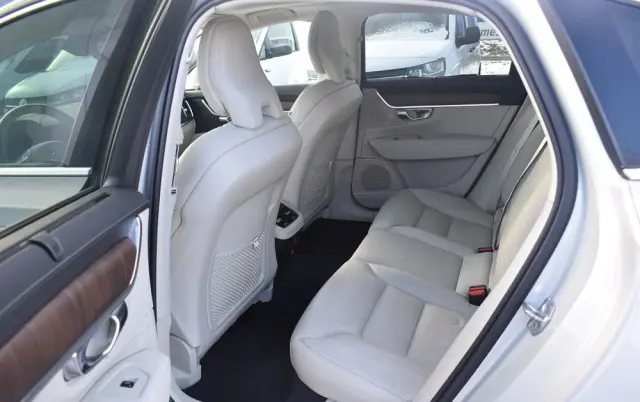 VOLVO S90 D5 AWD Inscription