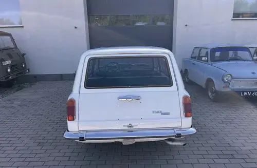 FIAT 124 