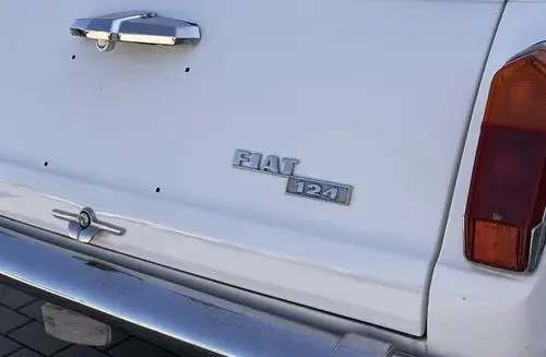 FIAT 124 