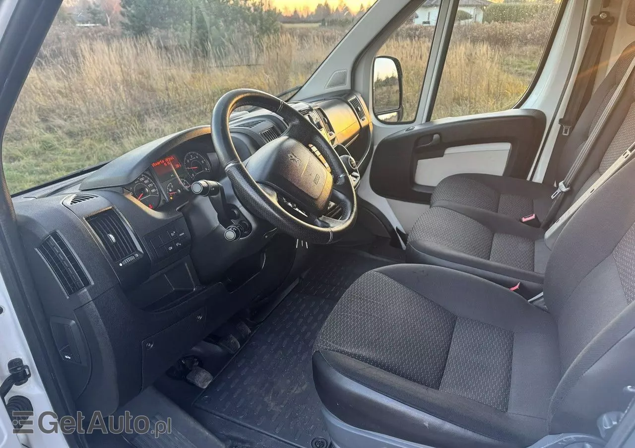 PEUGEOT Boxer 