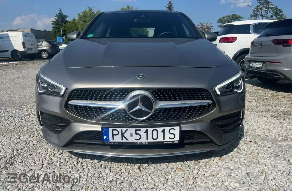 MERCEDES-BENZ CLA 